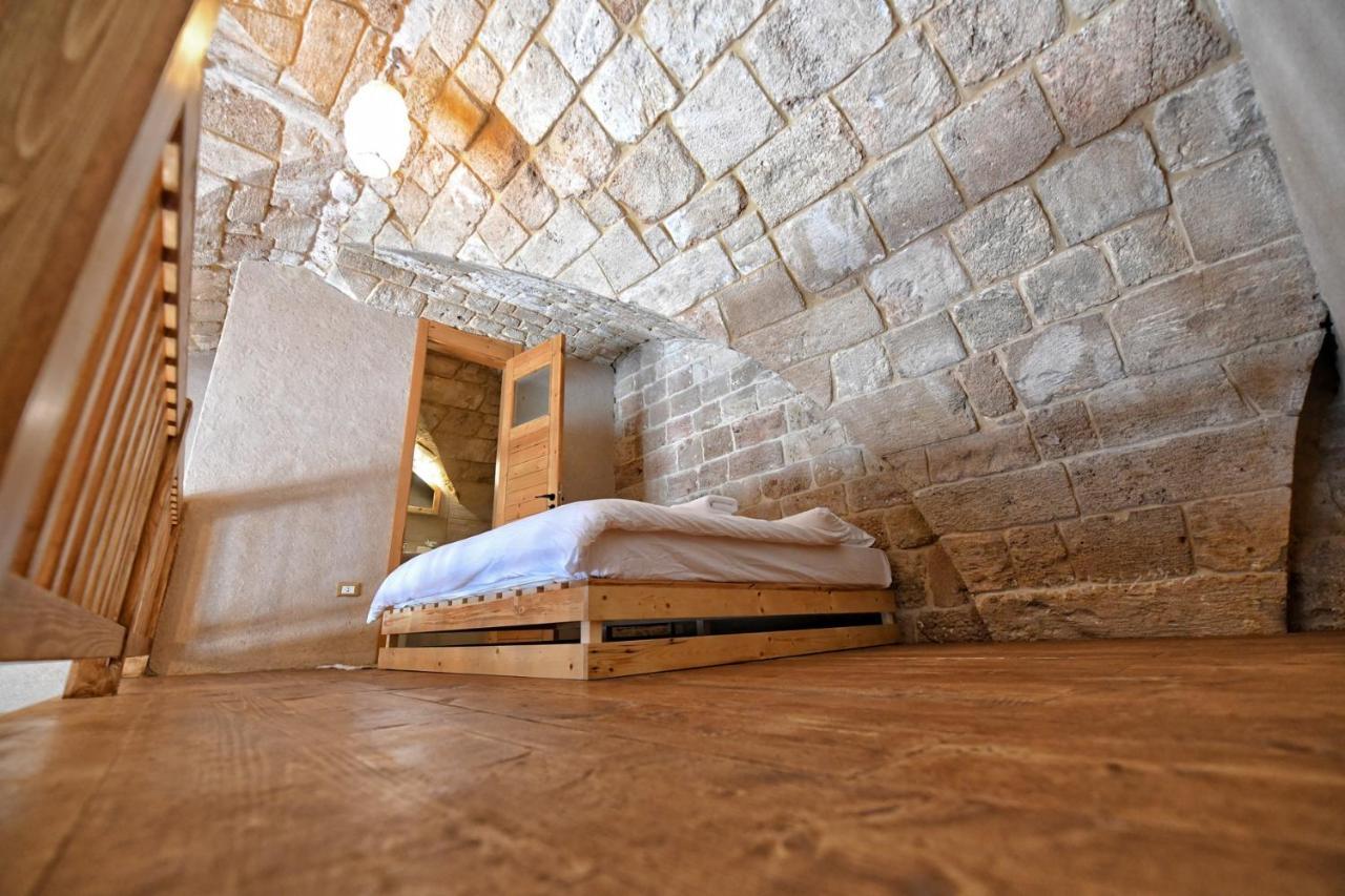 Old Town Guesthouses Μπατρούν Εξωτερικό φωτογραφία