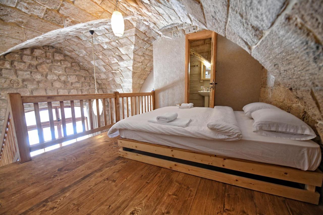 Old Town Guesthouses Μπατρούν Εξωτερικό φωτογραφία