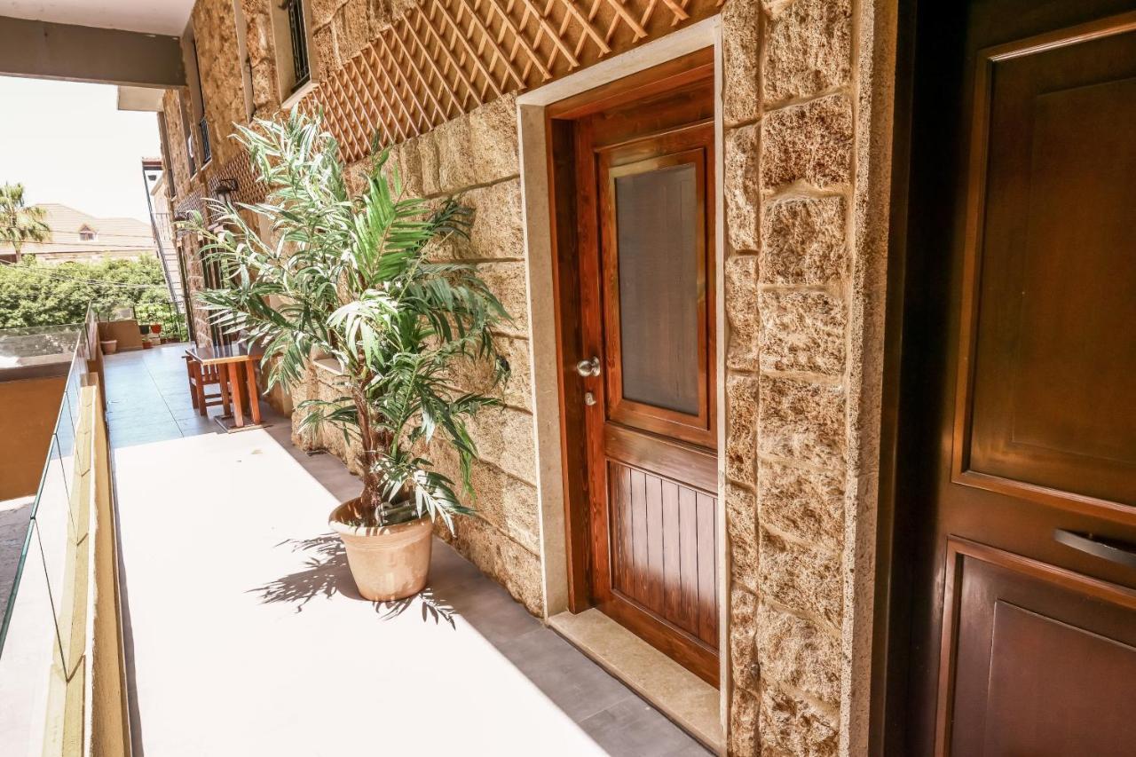 Old Town Guesthouses Μπατρούν Εξωτερικό φωτογραφία